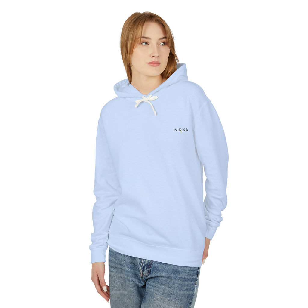 Hoodie unisexe en matières recyclées – Coupe minimaliste – NIRIKA