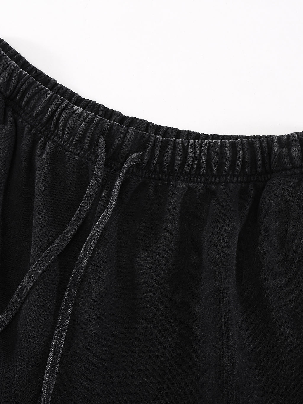 Short washed homme effet délavé – Coton recyclé – NIRIKA
