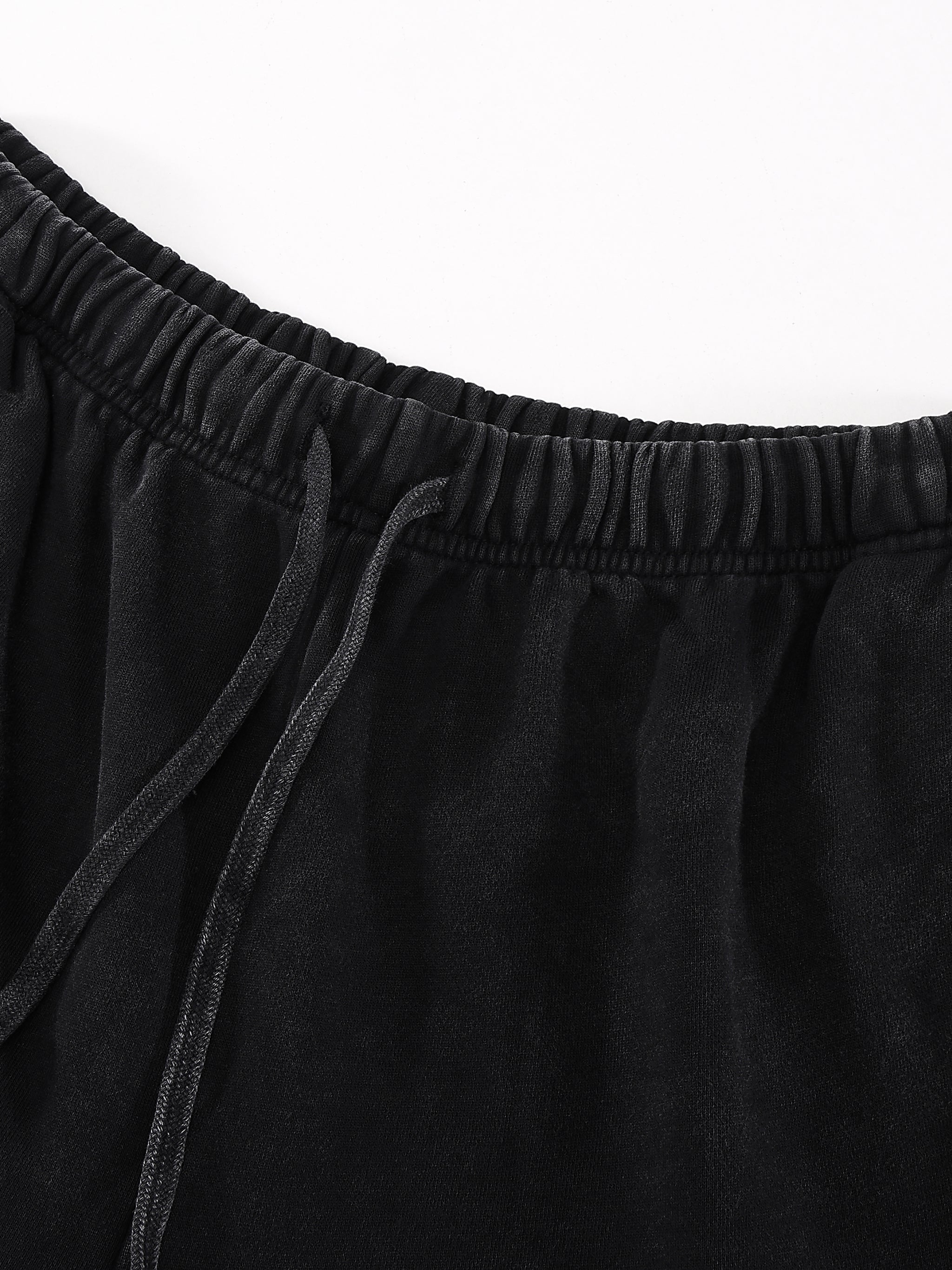 Short washed homme effet délavé – Coton recyclé – NIRIKA