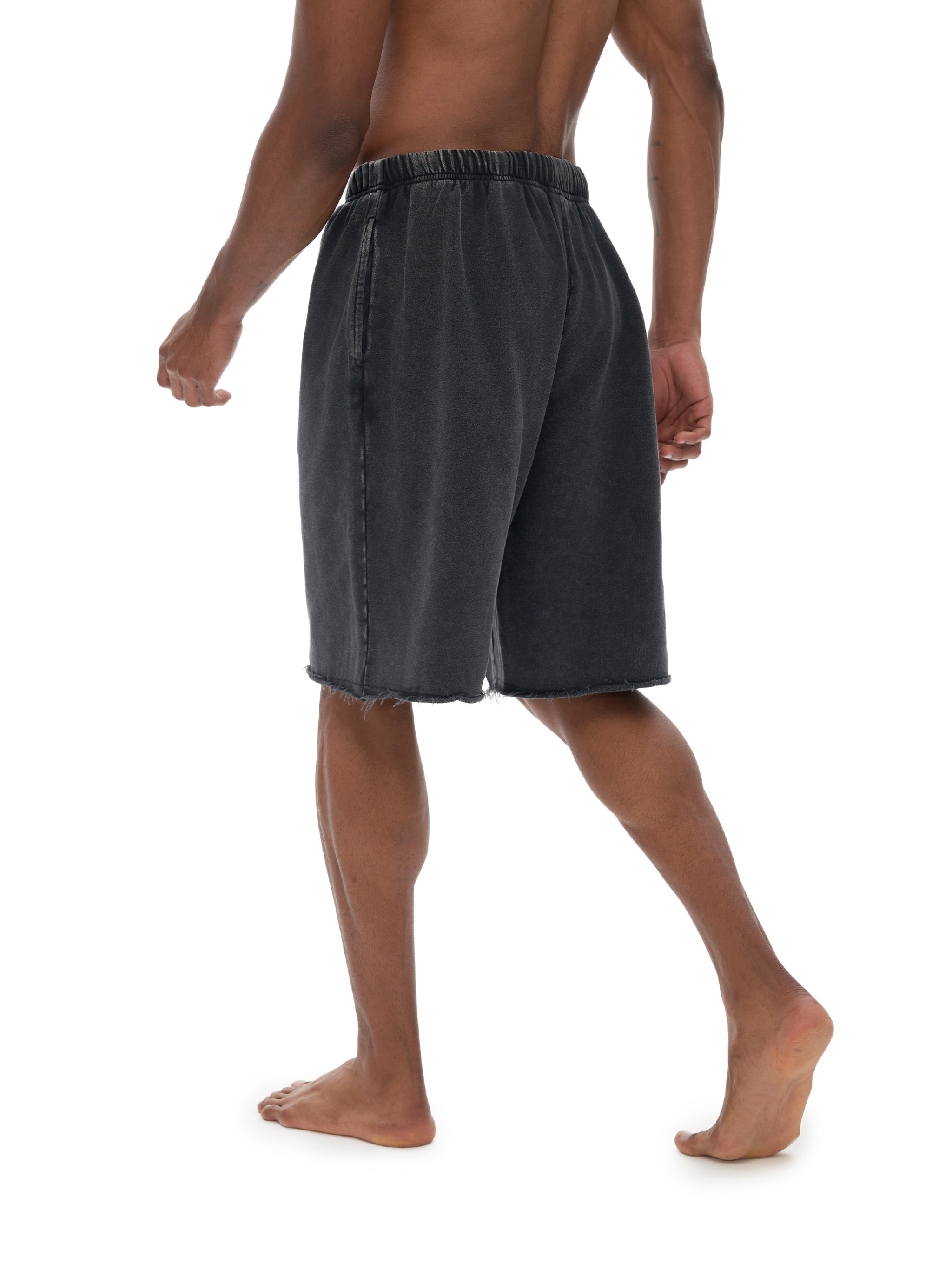 Short washed homme effet délavé – Coton recyclé – NIRIKA